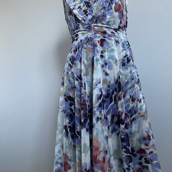 Vera Wang multicolored chiffon  dress. - Picture 3 of 8